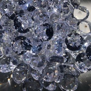 200pcs/1lb 3/4” Clear Acrylic Diamond